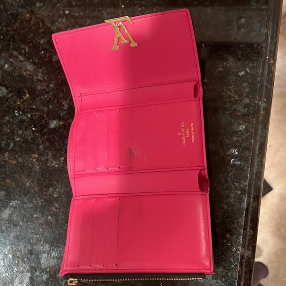 Louis Vuitton wallet - Picture 2 of 4
